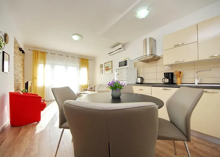 Fantastic View アパート